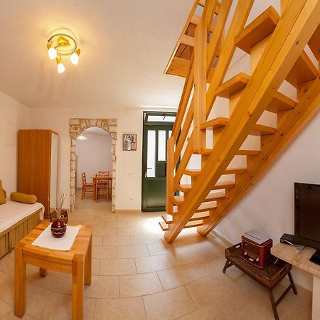 Apartments Mande And Kate Baška Voda Rom bilde